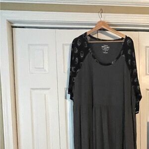 Elegant Black and Gray Women's Dress